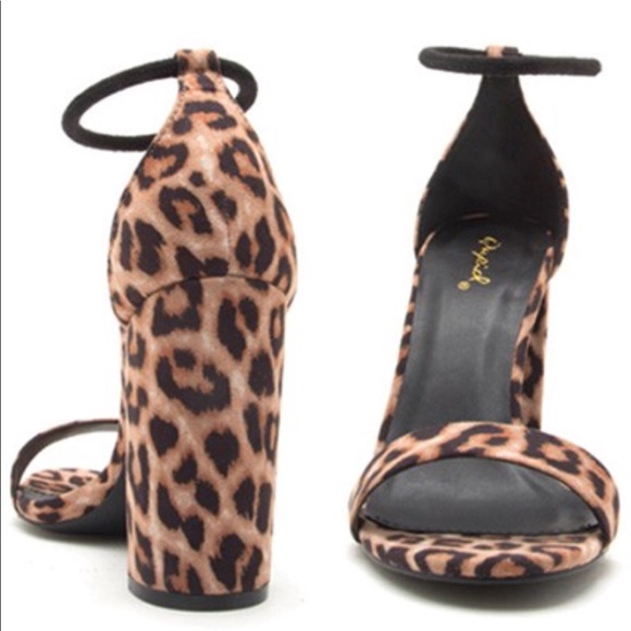 Leopard Heels - Picture 3 of 6